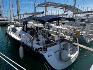 Oceanis 43