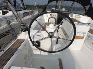 Oceanis 35.1