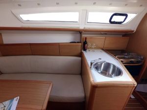 Sun Odyssey 30i