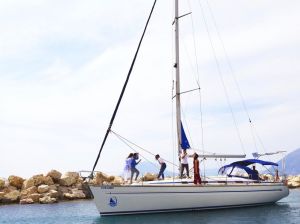 Bavaria 44