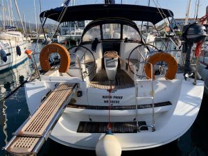 Sun Odyssey 42i