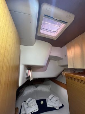 Sun Odyssey 42i