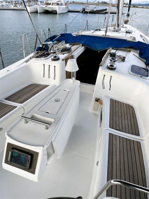 Oceanis 43