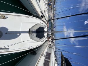 Sun Odyssey 42i