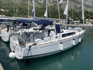 Oceanis 38.1