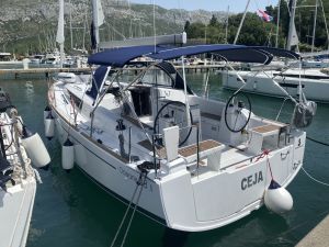 Oceanis 38.1