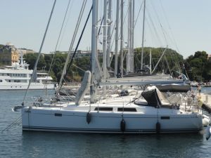 Hanse 385