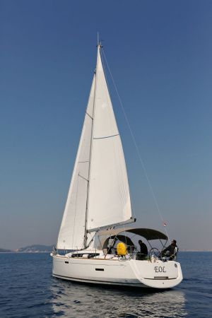 Sun Odyssey 389