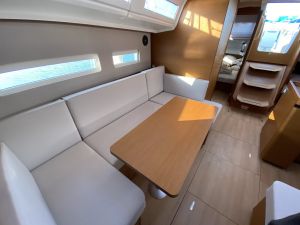 Sun Odyssey 410