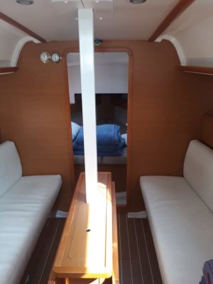 Sun Odyssey 33i